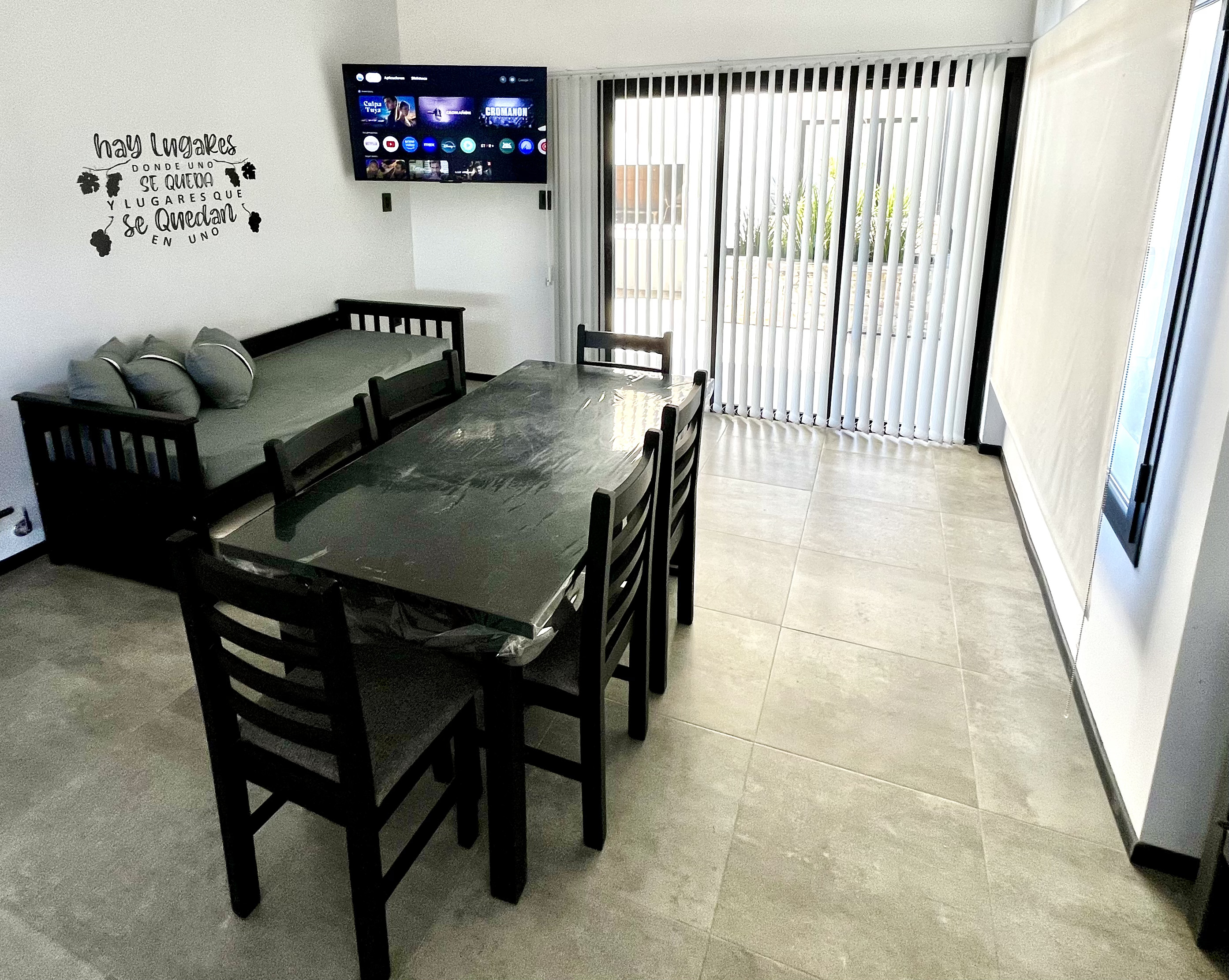 Interior cabaña 6 personas Luna Escandalosa